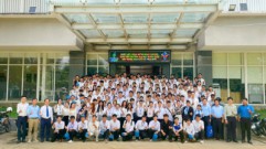 PVU đón tiếp đoàn cán bộ, giảng viên, sinh viên Trường Đại học Đồng Tháp đến tham và giao lưu học