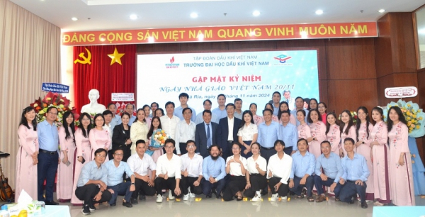 Trường Đại học Dầu khí Việt Nam tổ chức gặp mặt kỷ niệm Ngày Nhà giáo Việt Nam