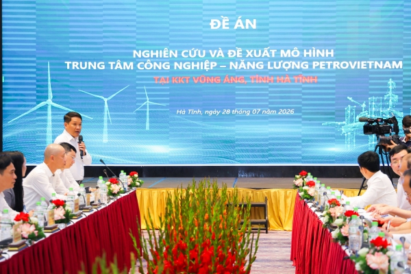 Petrovietnam kiến tạo trung t&acirc;m c&ocirc;ng nghiệp năng lượng từ sức mạnh &ldquo;chuỗi gi&aacute; trị&rdquo;
