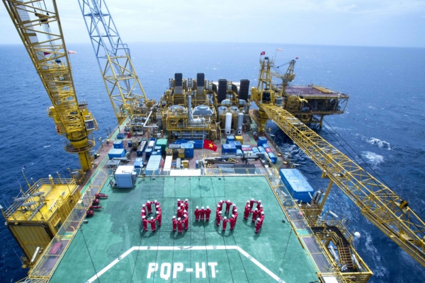 Petrovietnam viết tiếp hành trình nửa thế kỷ &quot;kiến tạo năng lượng quốc gia&quot;